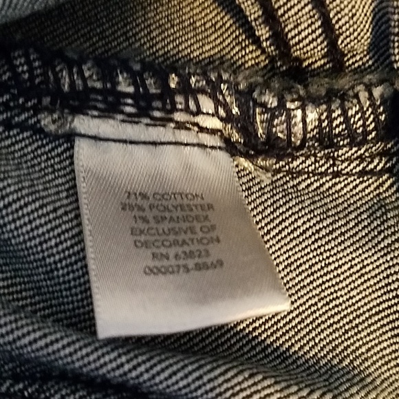 Donated 💥Lace Insert Anlke Jeans💥 - Picture 6 of 6